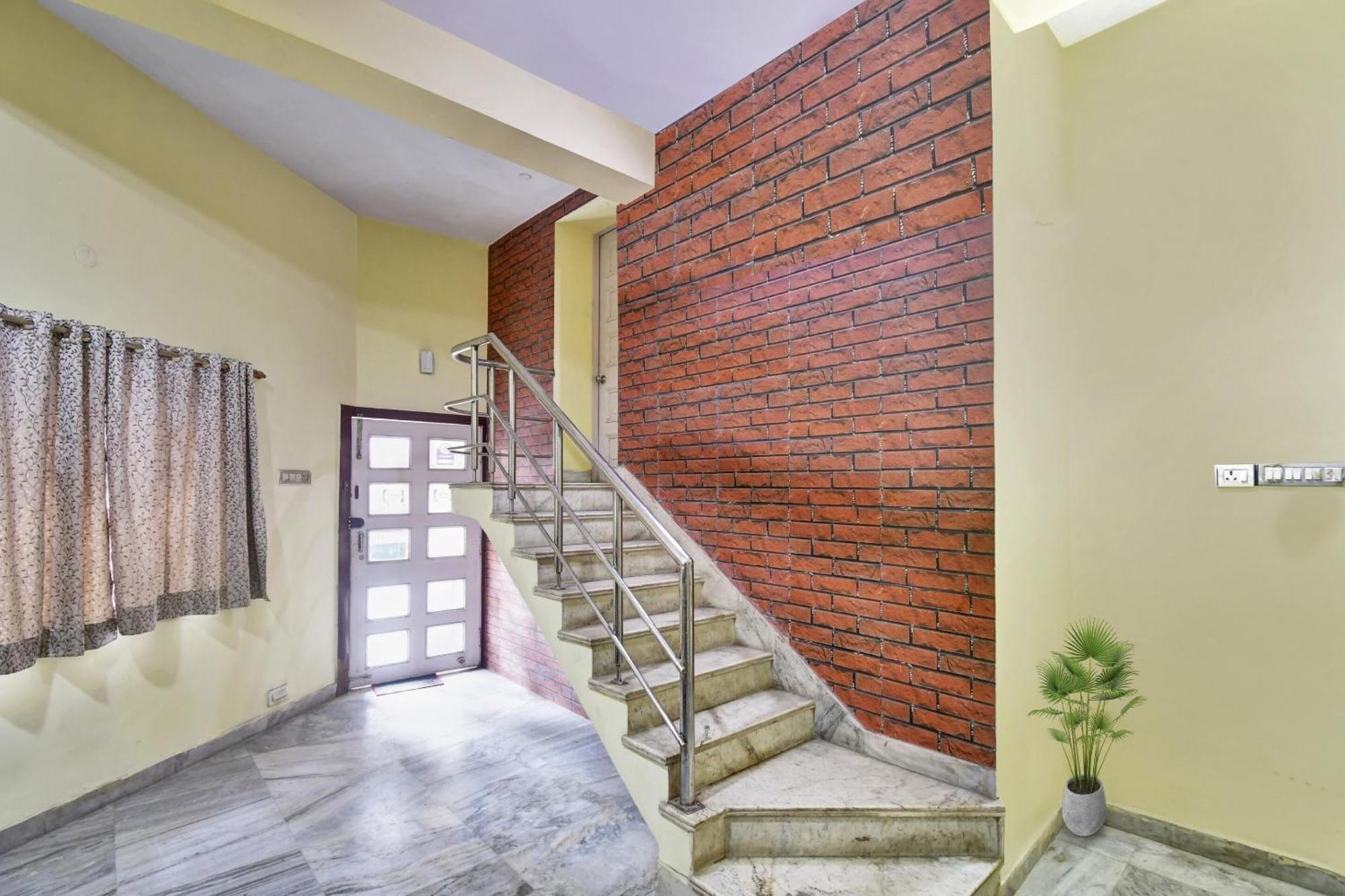 Hotel O R A Homestay Near Acropolis Mall Kalküta Dış mekan fotoğraf